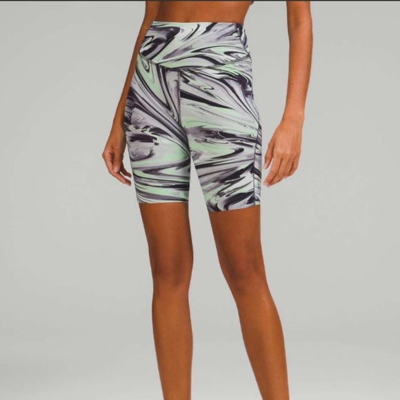 Lululemon Base Pace High-Rise Short 8" Paint Glide Warp Multi - Picture 2 of 10